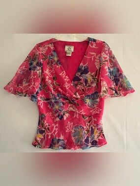 Vintage Y2K ICE 100% Silk Floral Flutter Sleeve Blouse L